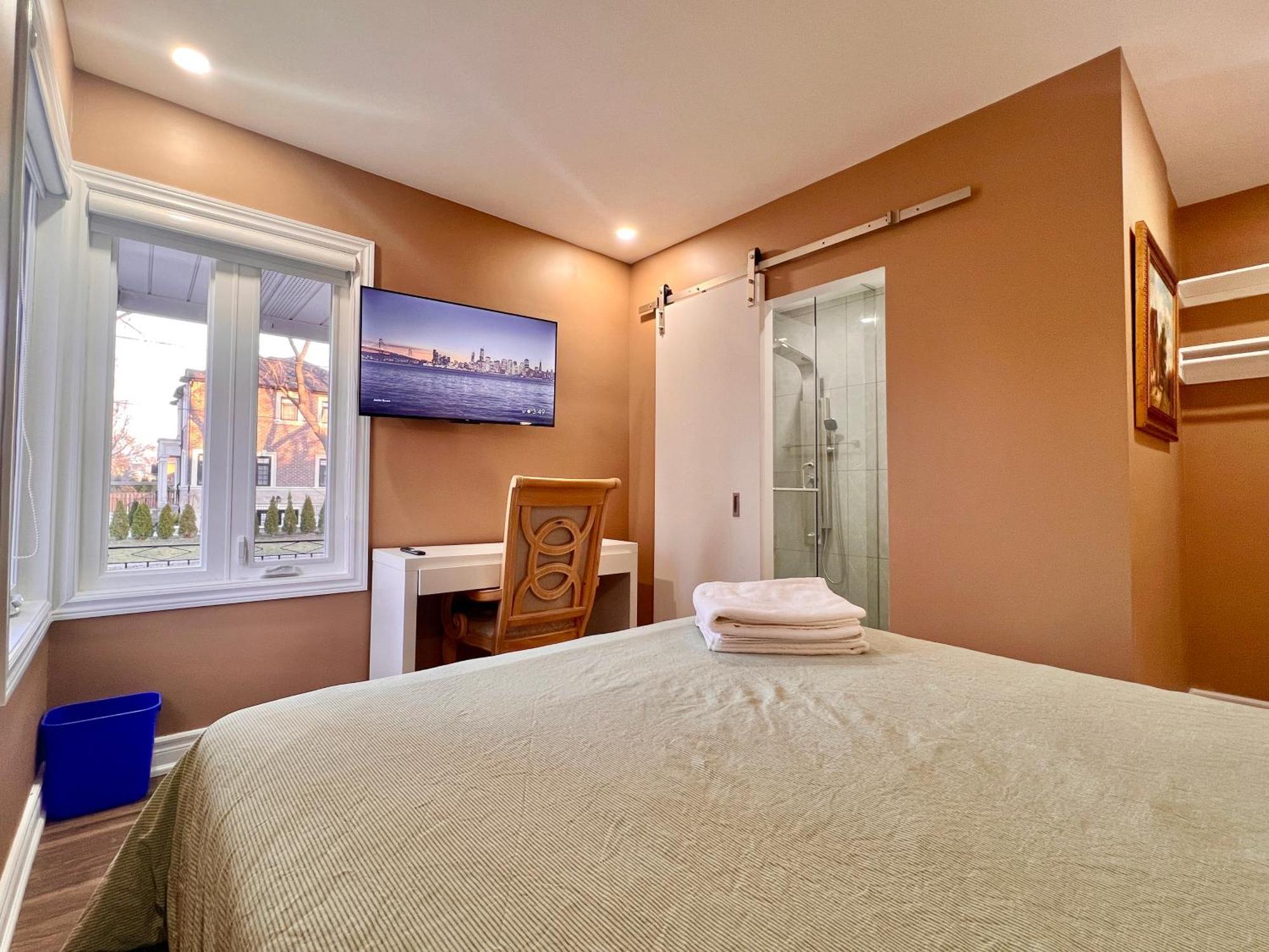 Upgraded Rooms With Bath 7-Min To Subway Near Downsview Rogers Stadium Toronto Bagian luar foto